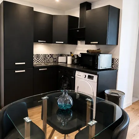 Apartment La Madone